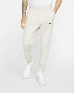 Мужские брюки из трикотажного материала Nike Sportswear Tech Pack Nike