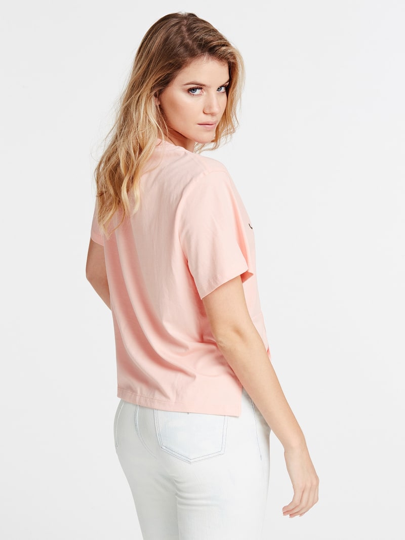 ФУТБОЛКА С УЗЛОМ Guess ФУТБОЛКА С УЗЛОМ Guess